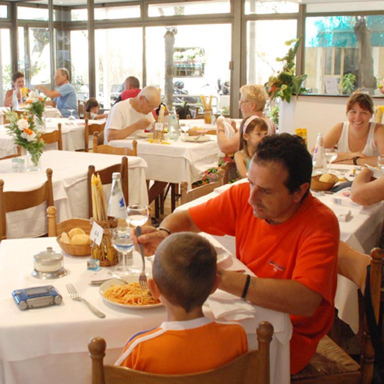 Hotel Giardino Al Mare Sestri Levante Kültér fotó